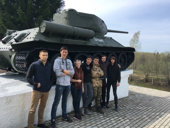 Участники отряда «Ухтинец» на мемориале Ступинская высота, май 2018 г.